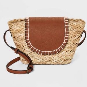 Universal Threads straw shoulder bag